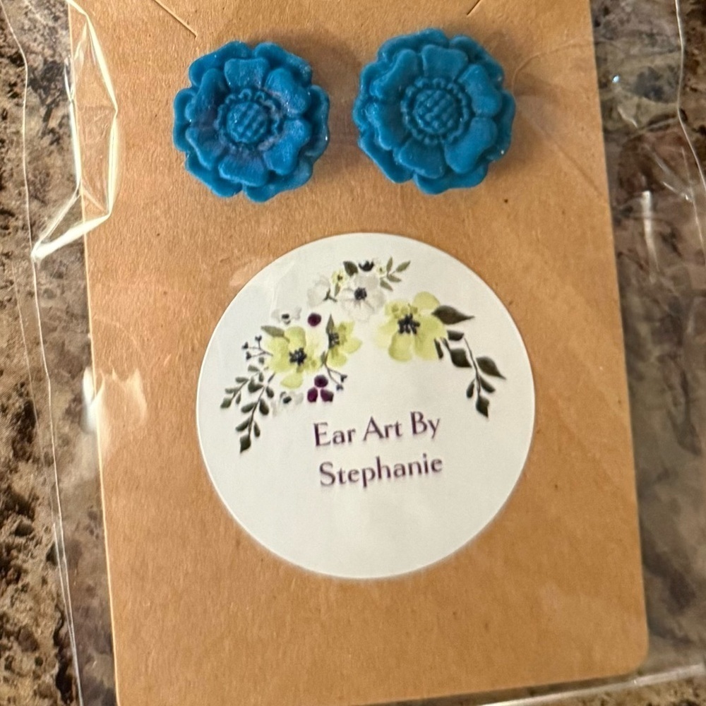 Hand Crafted Ear Art by Stephanie Vibrant Blue Flower Stud Earrings - Picture 2 of 3